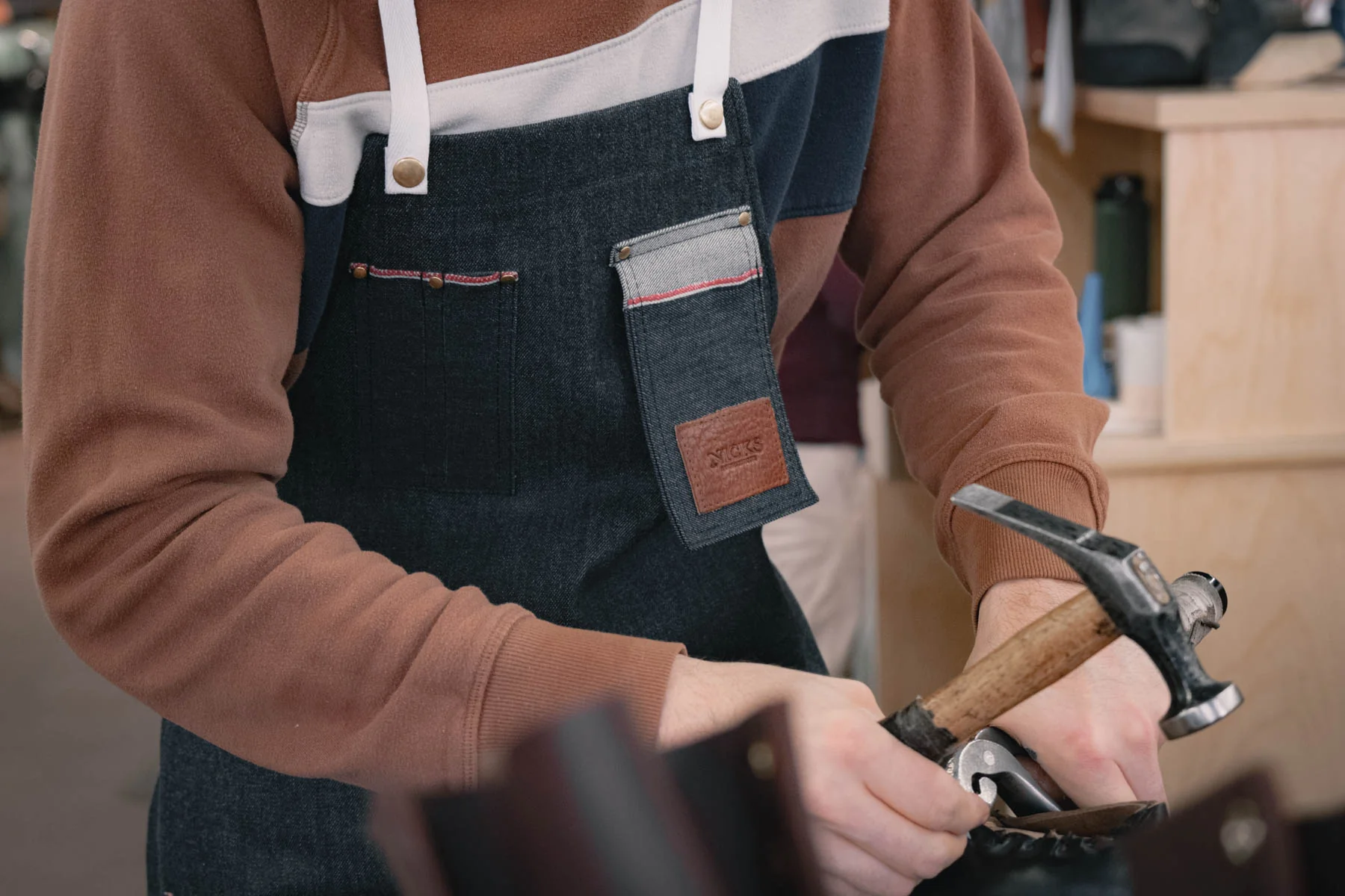 Nicks Selvage Denim Craftsman's Apron - Image 5